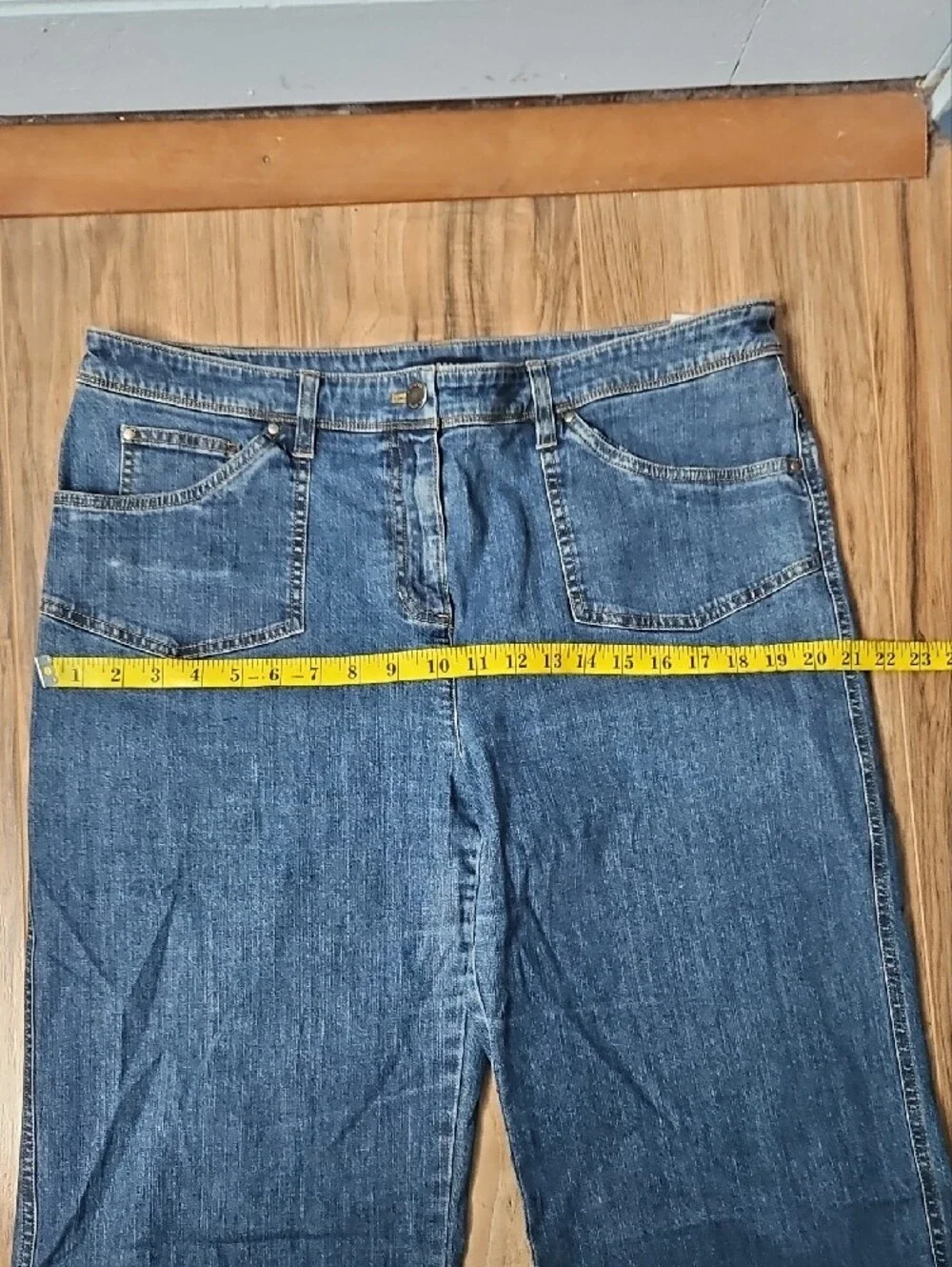 Jones New York Classic Women's Wide-Leg Jeans in Dark Blue Stretch 16